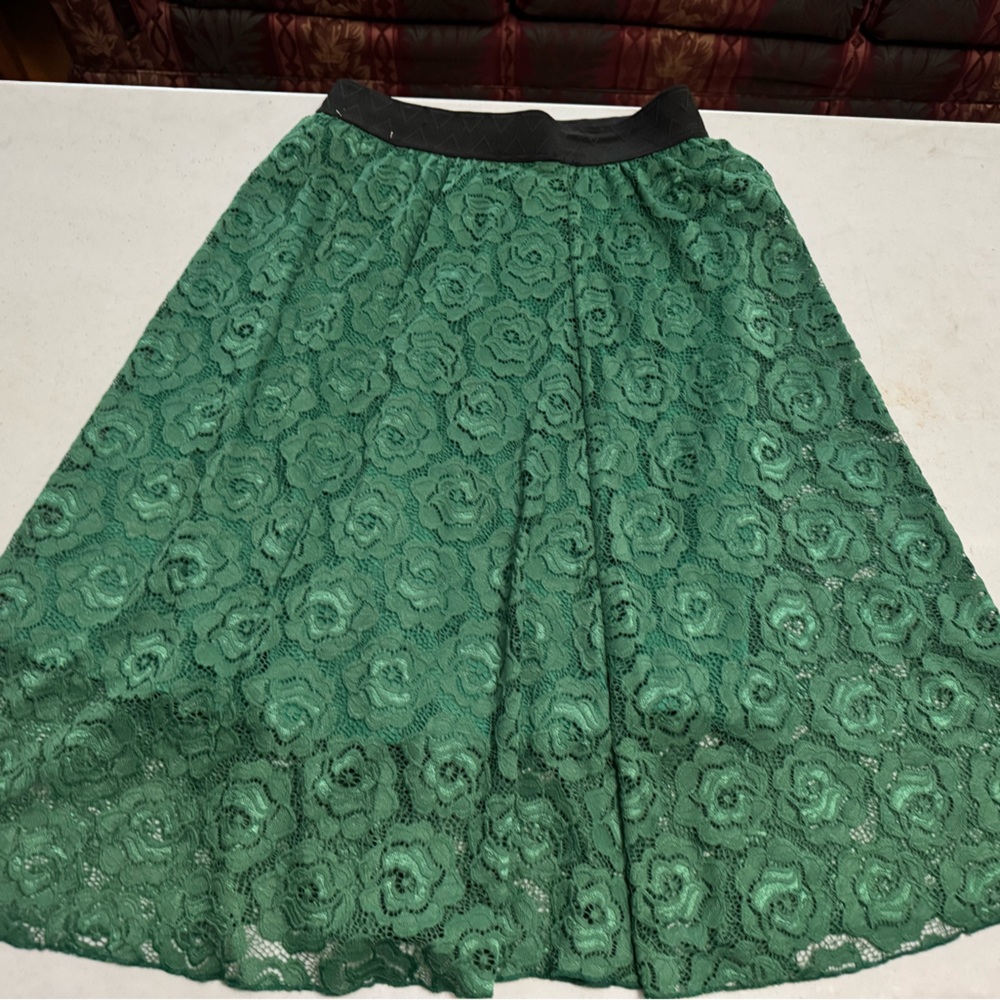 LuLaRoe Green Floral Lace A-Line Skirt